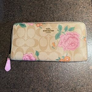 Coach Floral Beige and Pink Women's Wallet